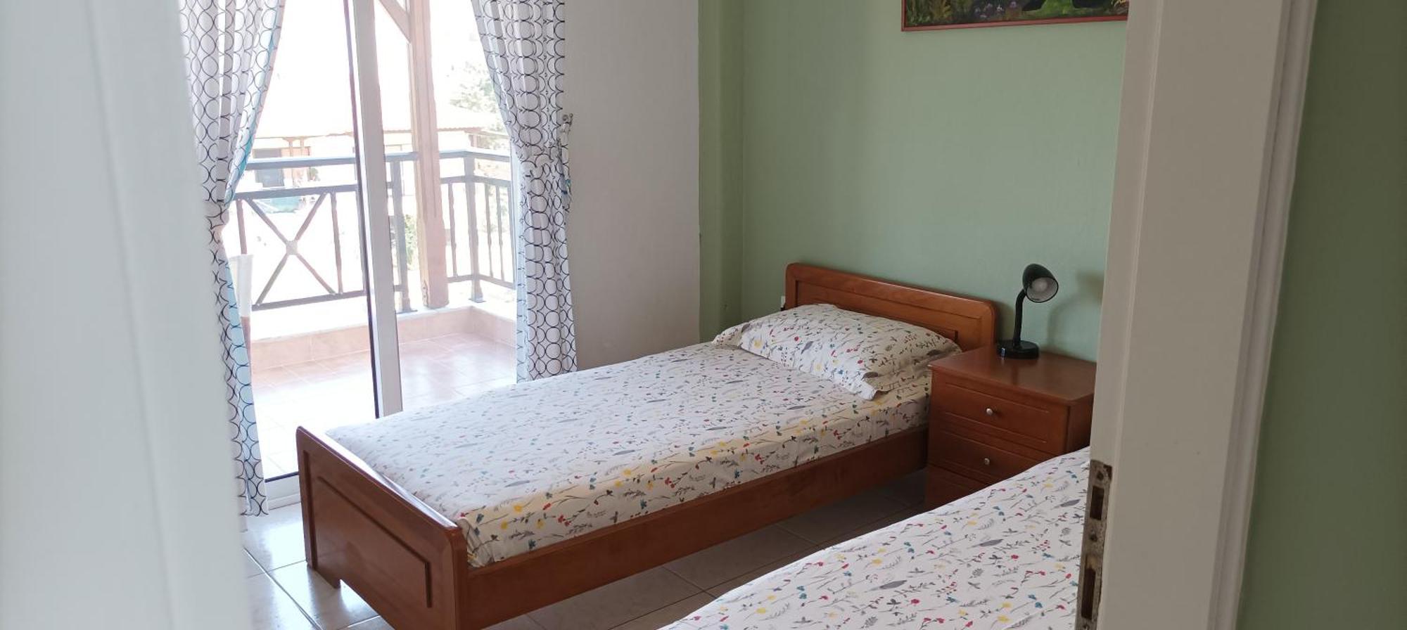 George & Katerina Houses Paralia Dionysiou Bagian luar foto