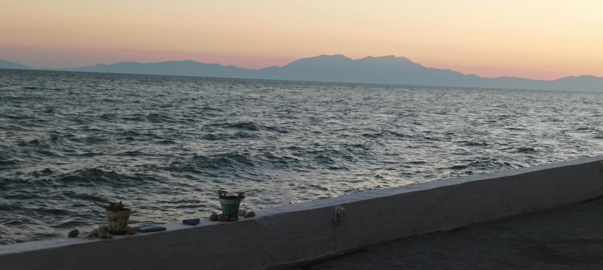 George & Katerina Houses Paralia Dionysiou Bagian luar foto